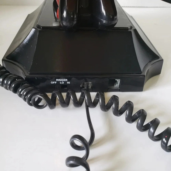 Vintage Disney Mickey Mouse Telemania Push Button Phone. - Picture 8 of 16